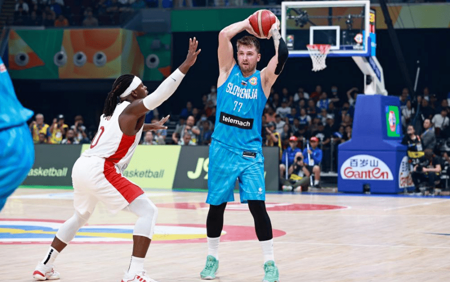 东契奇官方宣布夺冠新规,加拿大队引发争议!赛场气氛高涨(东契奇精彩比赛)-开云下载